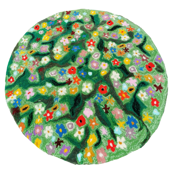 grand tapis vert avec des felurs de toutes les couleurs, esprit nature